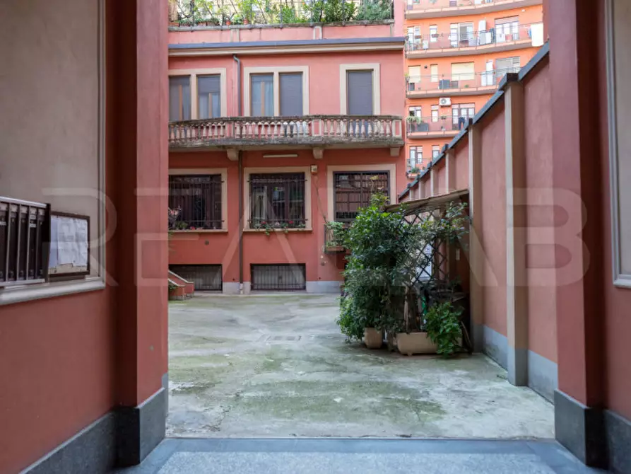 Immagine 24 di Appartamento in vendita  in Viale Certosa 65 a Milano