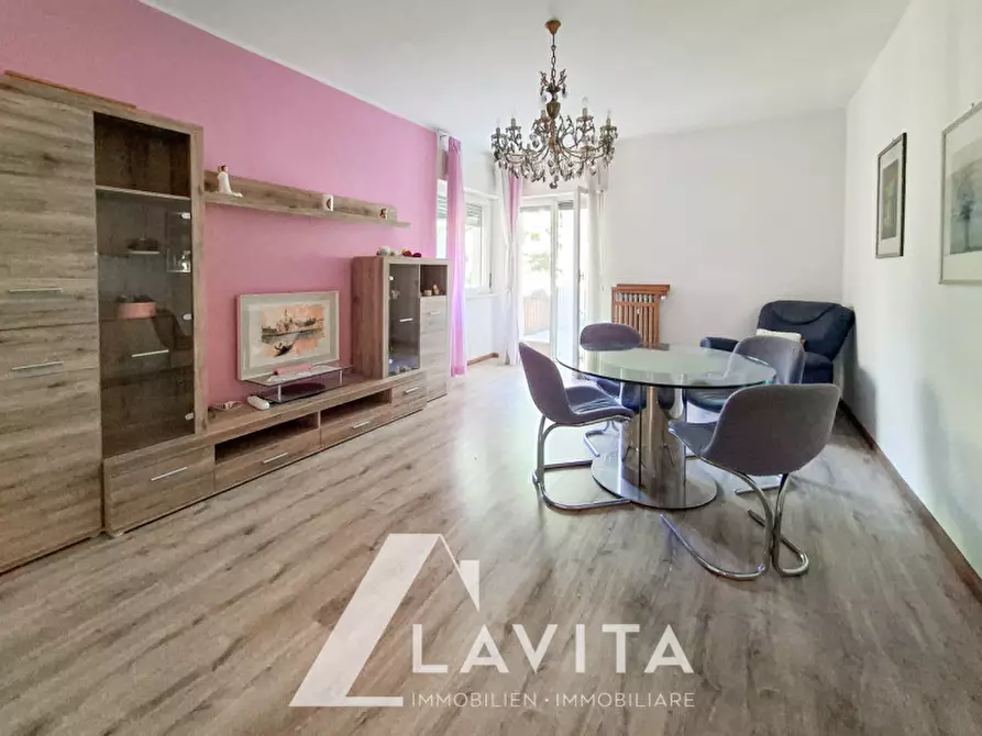 Immagine 5 di Appartamento in vendita  in via resia 80 a Bolzano