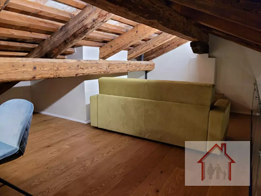 Immagine 9 di Attico in vendita  a Montebelluna