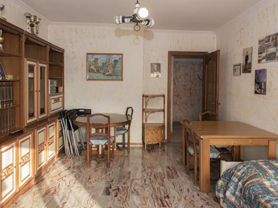 Immagine 11 di Appartamento in vendita  in Via Guido Reni 217 a Torino