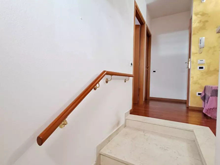 Immagine 11 di Villetta a schiera in vendita  in Via Baruchello a Rovigo