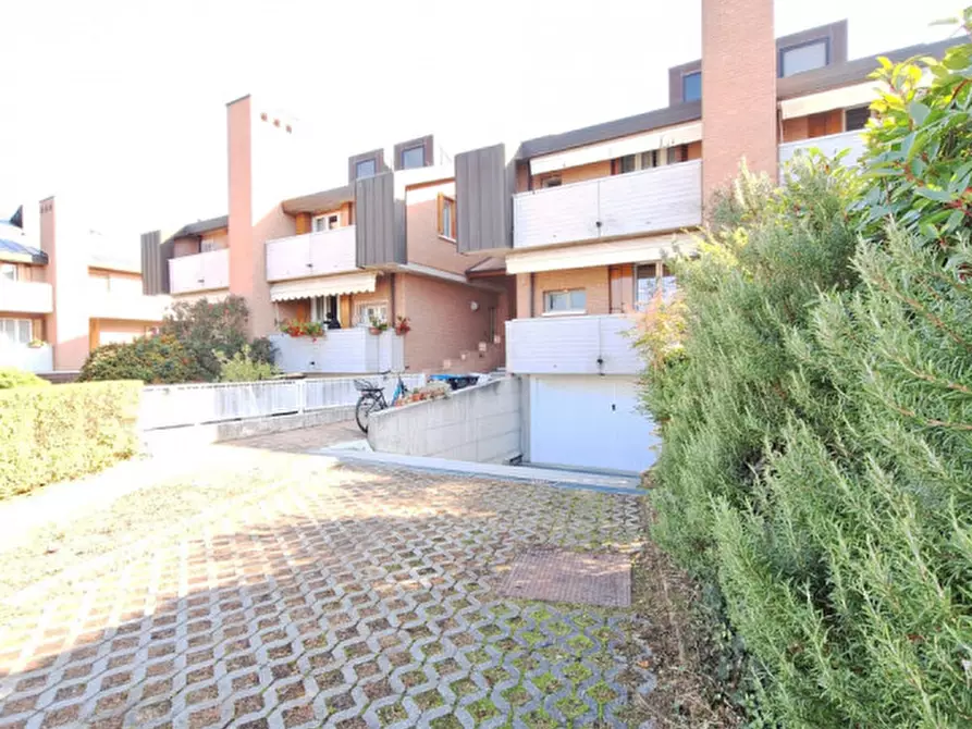 Immagine 30 di Villetta a schiera in vendita  in Via Baruchello a Rovigo