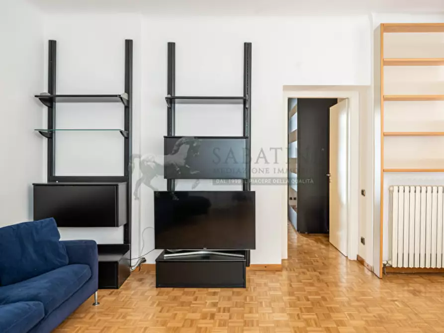 Immagine 10 di Appartamento in vendita  in Via Fabio Filzi 14 a Milano