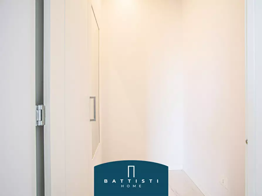 Immagine 14 di Appartamento in affitto  in Via Aniene a Roma