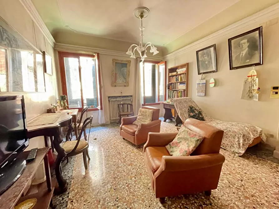 Immagine 4 di Appartamento in vendita  in Rio Terra' del Bagatin, 5567 a Venezia