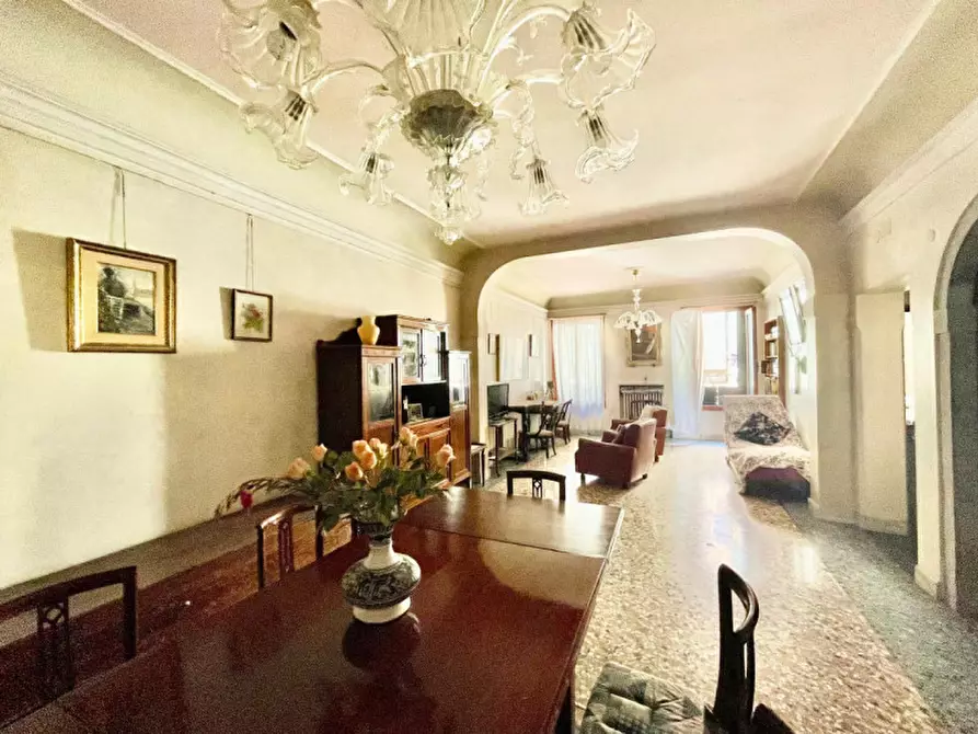 Immagine 10 di Appartamento in vendita  in Rio Terra' del Bagatin, 5567 a Venezia