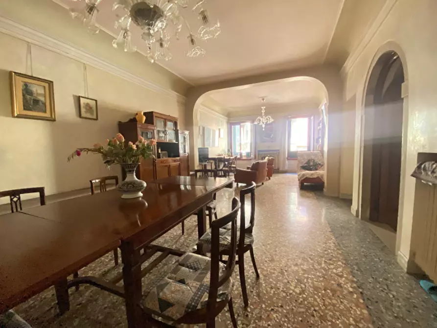 Immagine 11 di Appartamento in vendita  in Rio Terra' del Bagatin, 5567 a Venezia