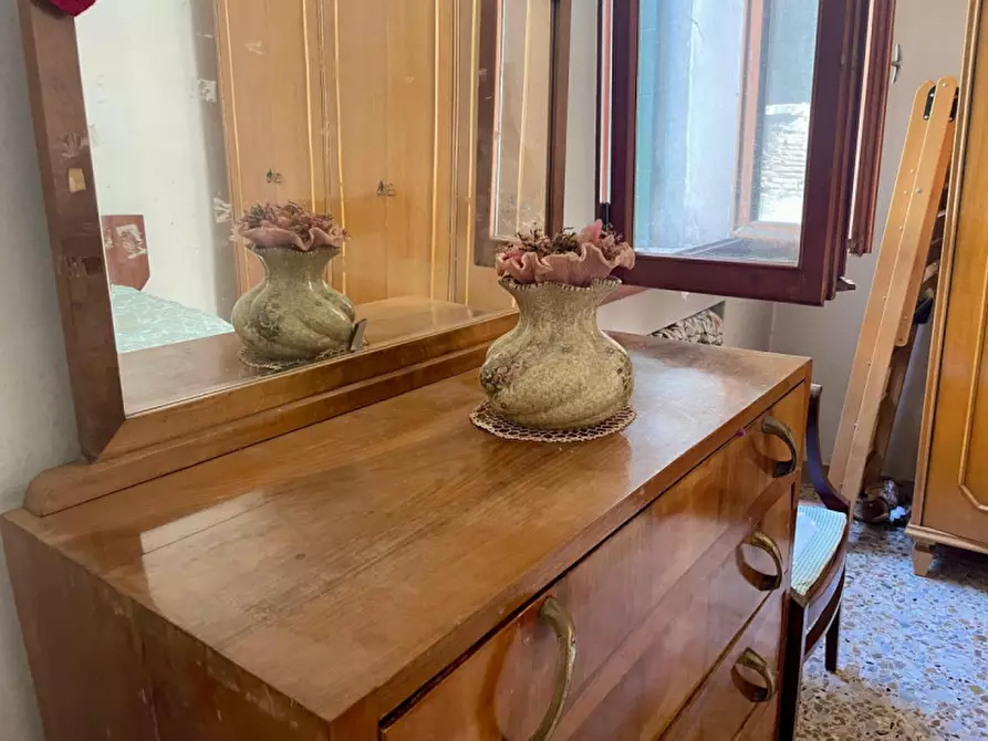 Immagine 15 di Appartamento in vendita  in Rio Terra' del Bagatin, 5567 a Venezia