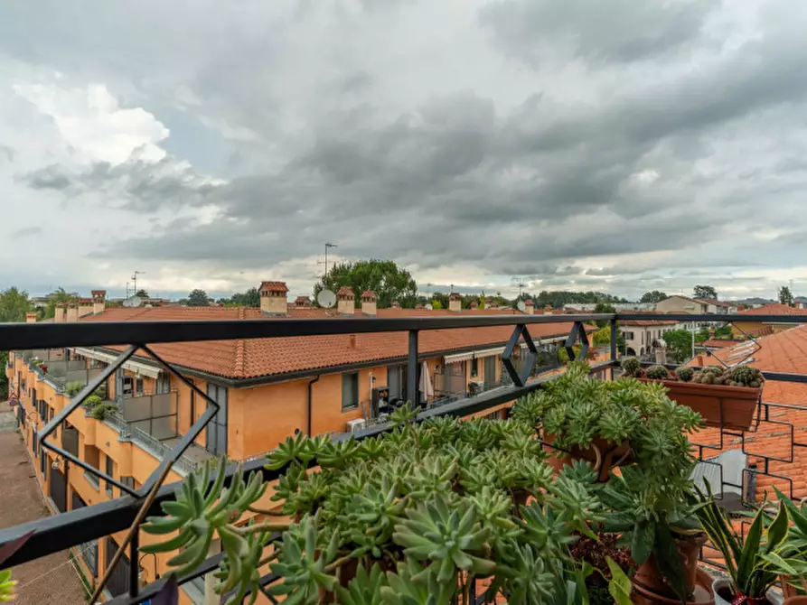 Immagine 19 di Appartamento in vendita  in via della Croce, 12 a Nerviano