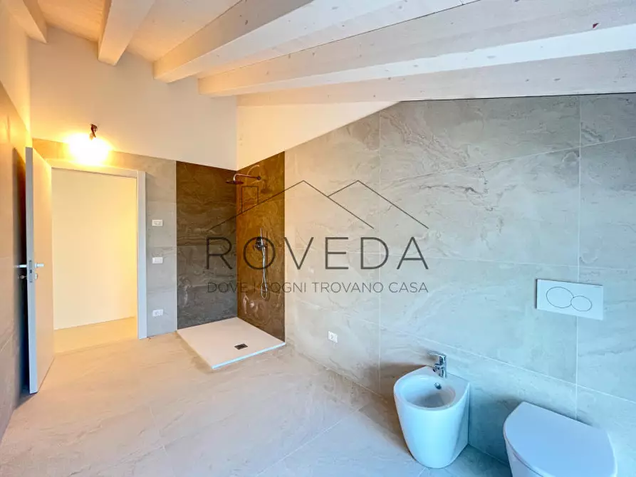 Immagine 17 di Attico in vendita  in Via Principale a Casier