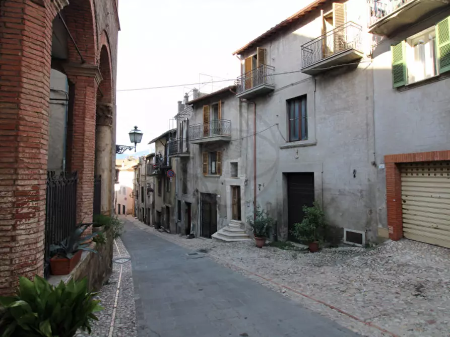 Immagine 1 di Attività commerciale in affitto  in Corso dei Garibaldini, 35 a Terni