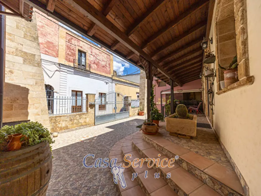 Immagine 29 di Villa in vendita  in Via Giuseppe Galliano a Casarano