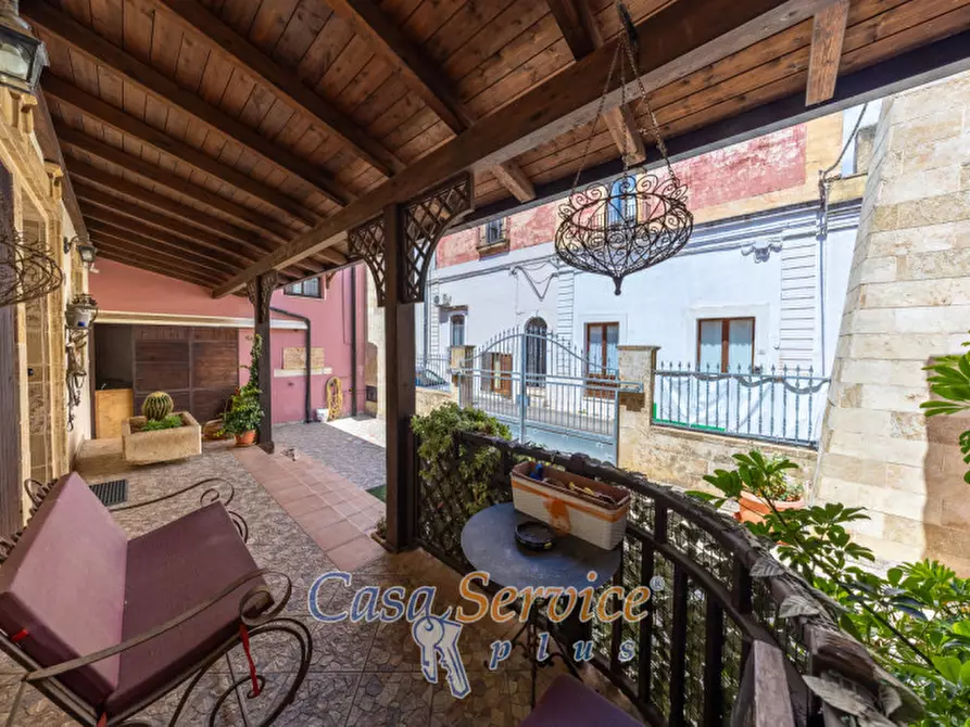 Immagine 40 di Villa in vendita  in Via Giuseppe Galliano a Casarano