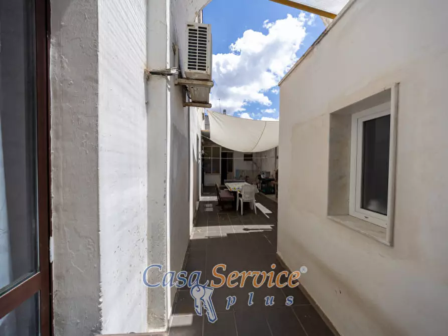 Immagine 42 di Villa in vendita  in Via Giuseppe Galliano a Casarano