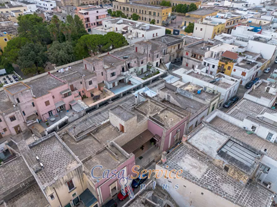 Immagine 45 di Villa in vendita  in Via Giuseppe Galliano a Casarano