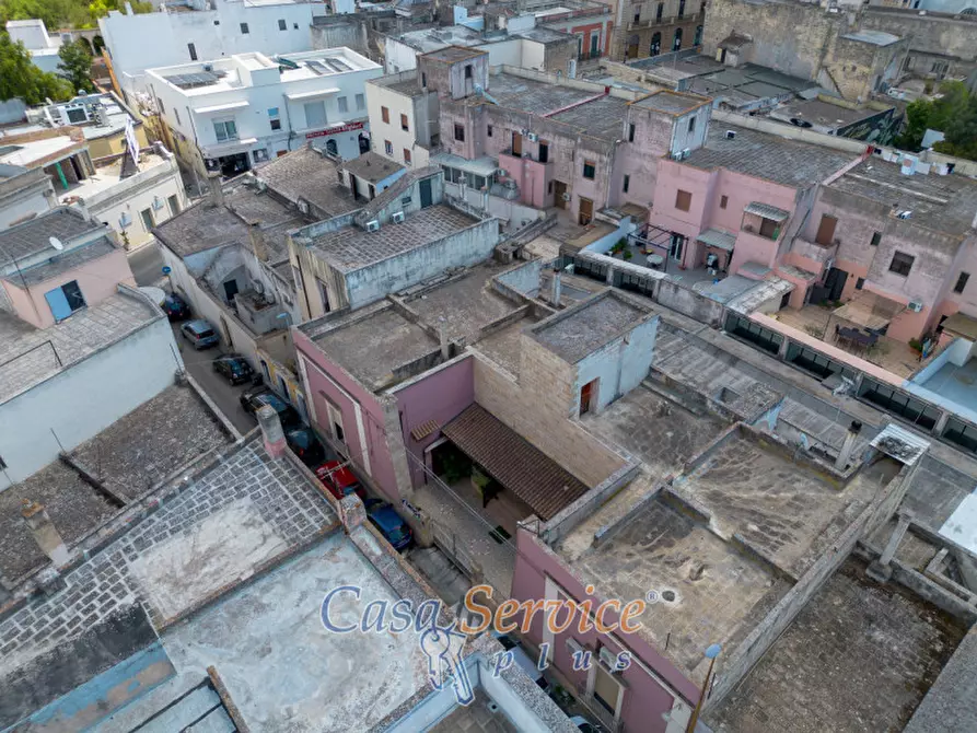 Immagine 47 di Villa in vendita  in Via Giuseppe Galliano a Casarano