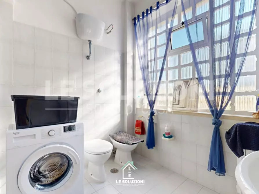 Immagine 10 di Appartamento in vendita  in Via Dante Alighieri 64 a Putignano