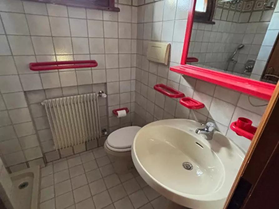 Immagine 6 di Casa bifamiliare in vendita  in Via Chiesa di Rorai a Pordenone