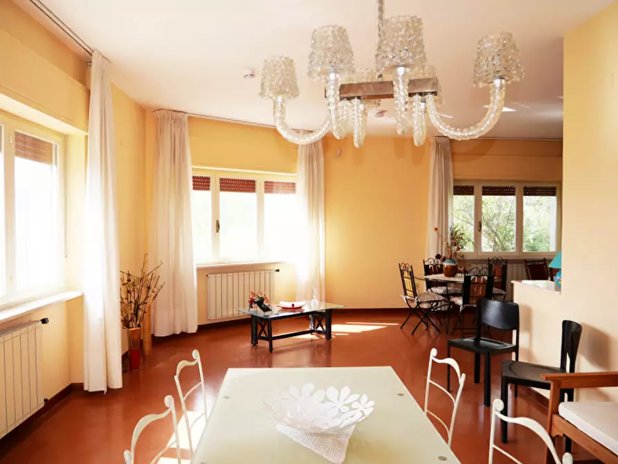 Immagine 20 di Villa in vendita  in cintrada Collalto 67 a Pianella