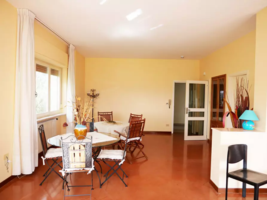 Immagine 21 di Villa in vendita  in cintrada Collalto 67 a Pianella