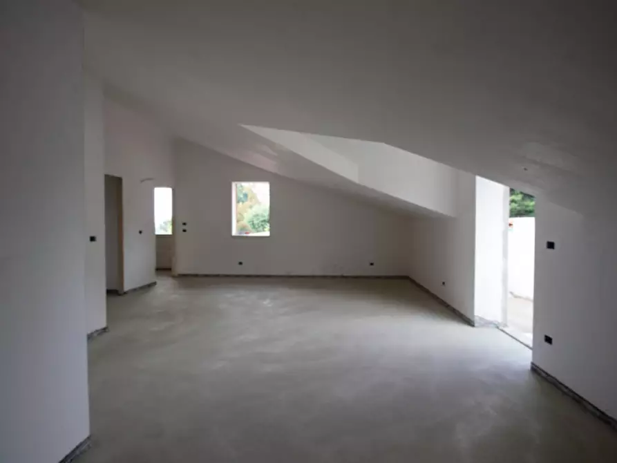 Immagine 13 di Villa in vendita  a Givoletto