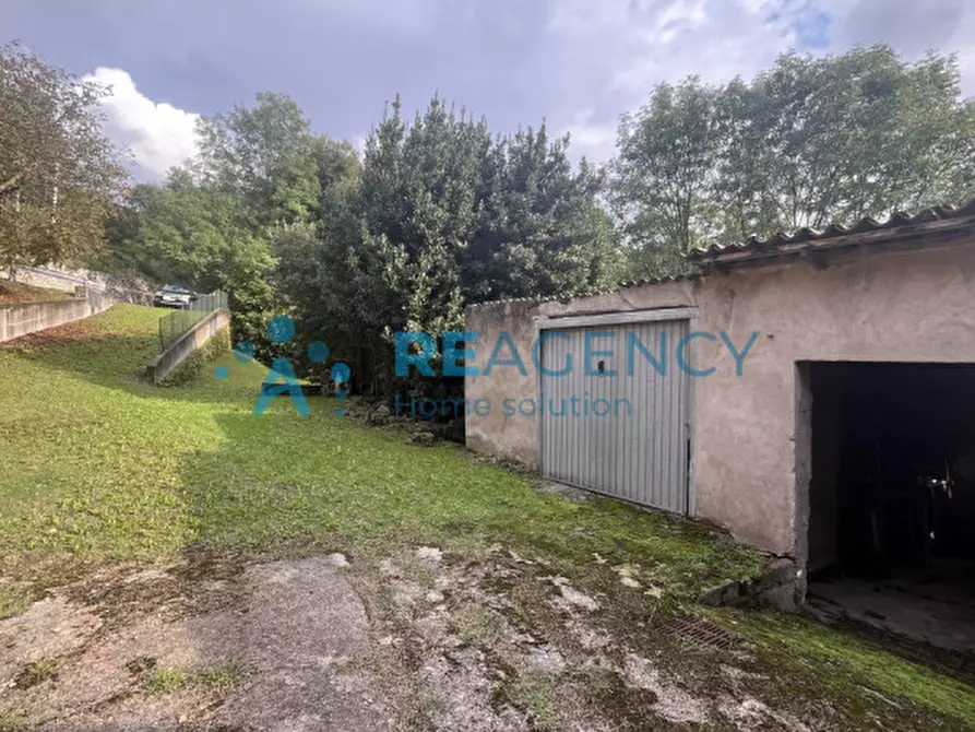 Immagine 11 di Rustico / casale in vendita  in Via Pianacattiva di mezzo a Trissino