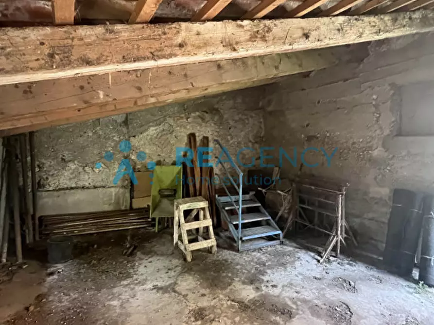 Immagine 12 di Rustico / casale in vendita  in Via Pianacattiva di mezzo a Trissino