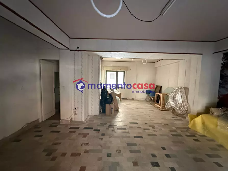 Immagine 3 di Magazzino in vendita  in Via Genova a Reggio Di Calabria