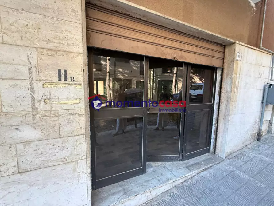 Immagine 4 di Magazzino in vendita  in Via Genova a Reggio Di Calabria