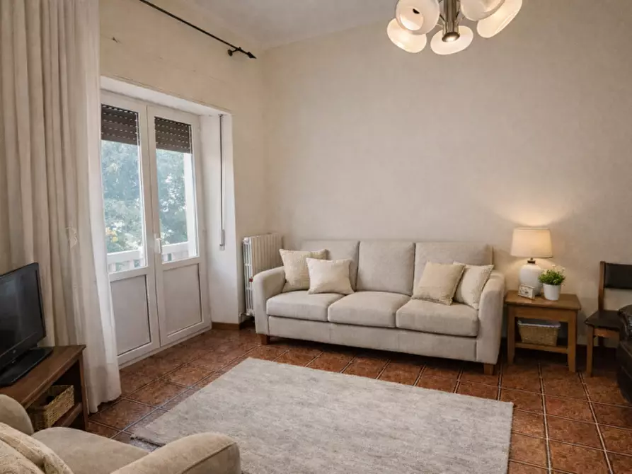 Immagine 5 di Appartamento in vendita  a Passignano Sul Trasimeno