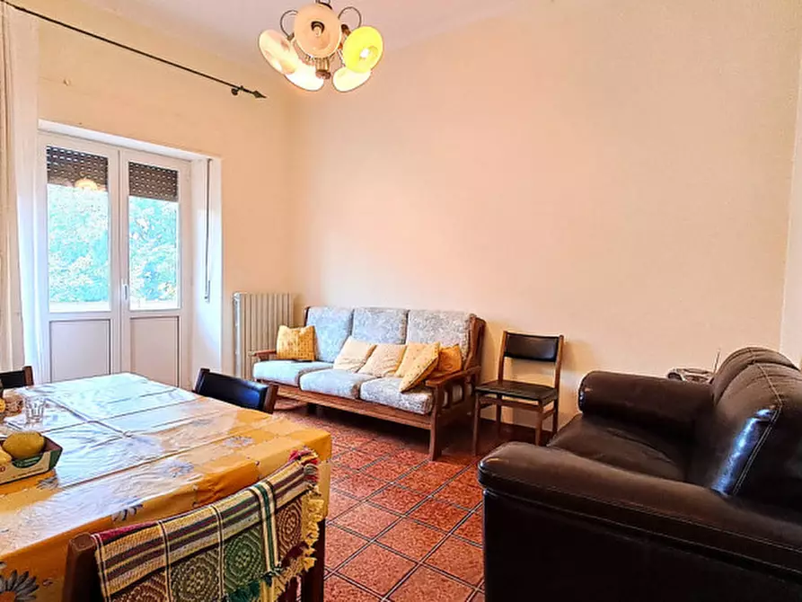 Immagine 9 di Appartamento in vendita  a Passignano Sul Trasimeno