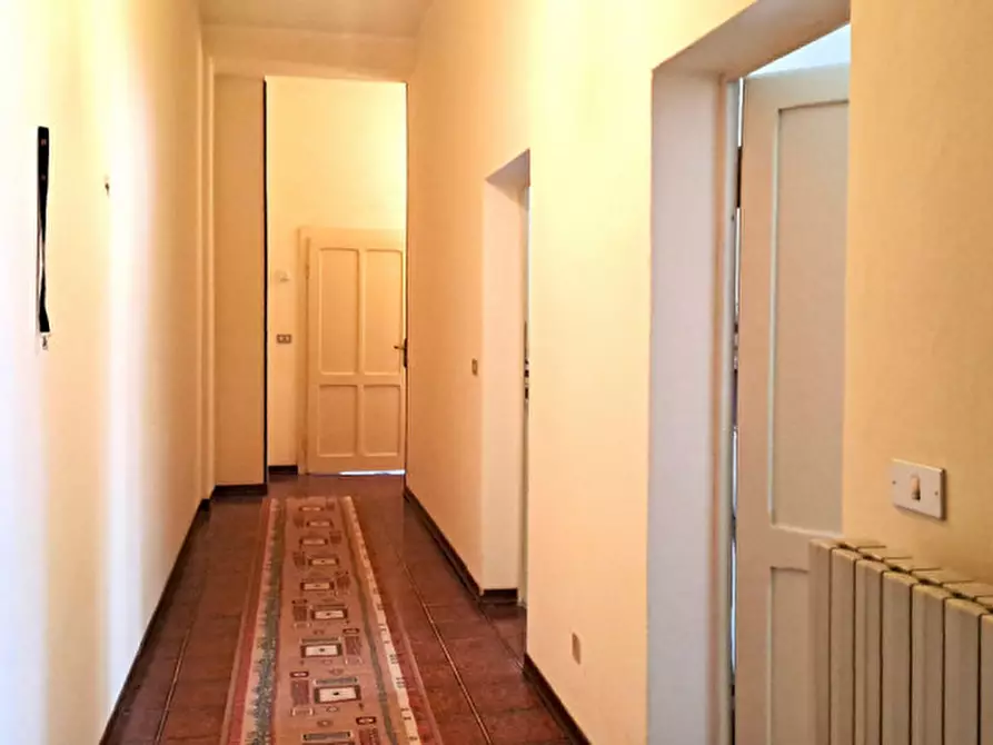 Immagine 13 di Appartamento in vendita  a Passignano Sul Trasimeno