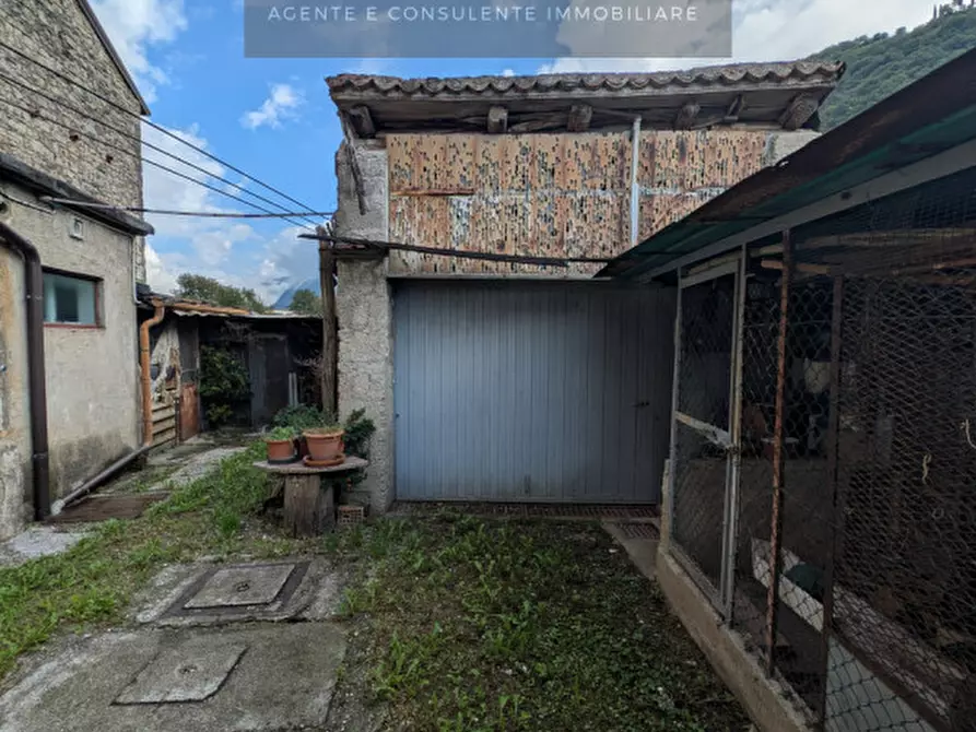 Immagine 19 di Villetta a schiera in vendita  a Vittorio Veneto