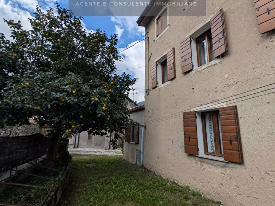 Immagine 21 di Villetta a schiera in vendita  a Vittorio Veneto