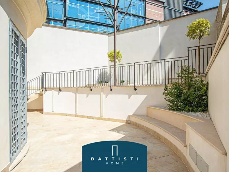 Immagine 3 di Ufficio in affitto  in Via Aniene a Roma