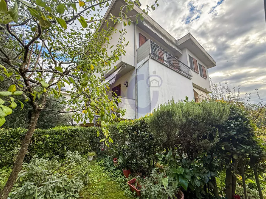 Immagine 3 di Casa bifamiliare in vendita  in Castiglion Fibocchi a Castiglion Fibocchi