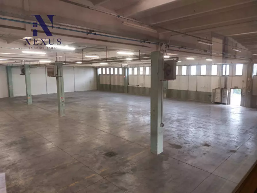 Immagine 6 di Capannone industriale in affitto  in Via Luigi Einaudi 4 a Fano