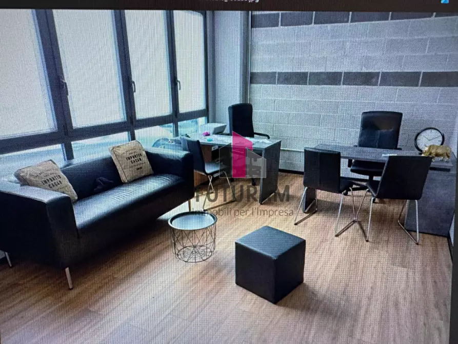 Immagine 5 di Capannone industriale in affitto  a Camisano Vicentino