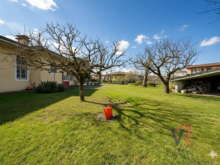 Immagine 12 di Casa indipendente in vendita  in Via Castello a Dello