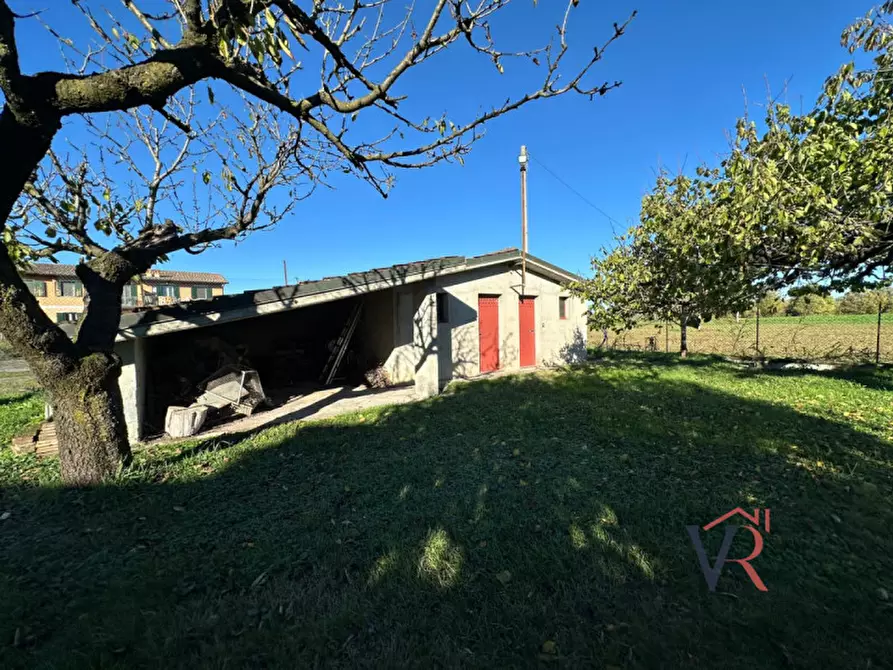 Immagine 12 di Casa indipendente in vendita  in Via Castello a Dello