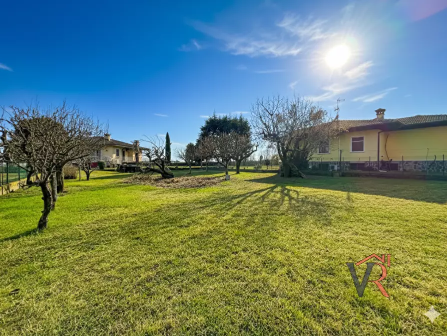 Immagine 14 di Casa indipendente in vendita  in Via Castello a Dello