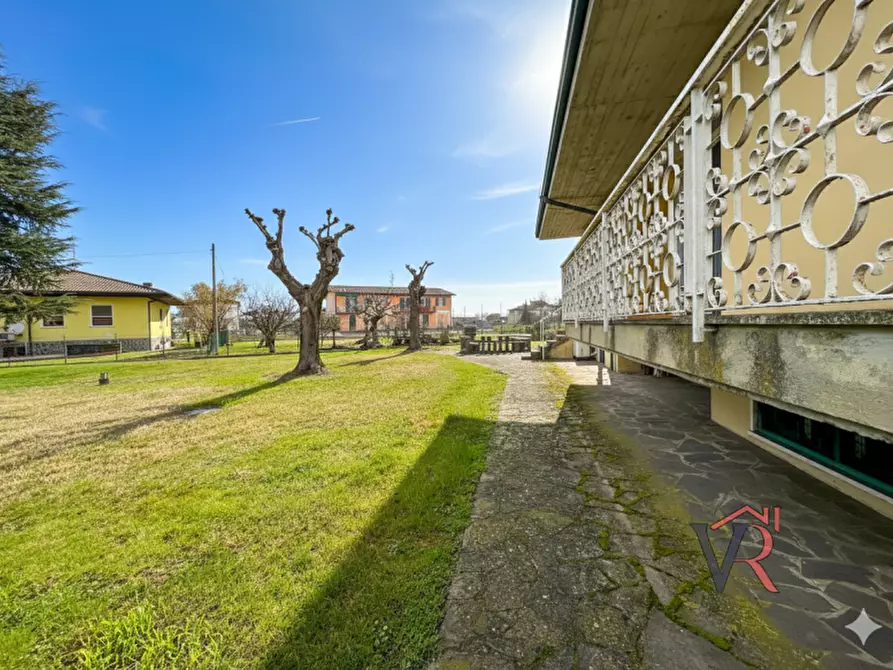 Immagine 27 di Casa indipendente in vendita  in Via Castello a Dello