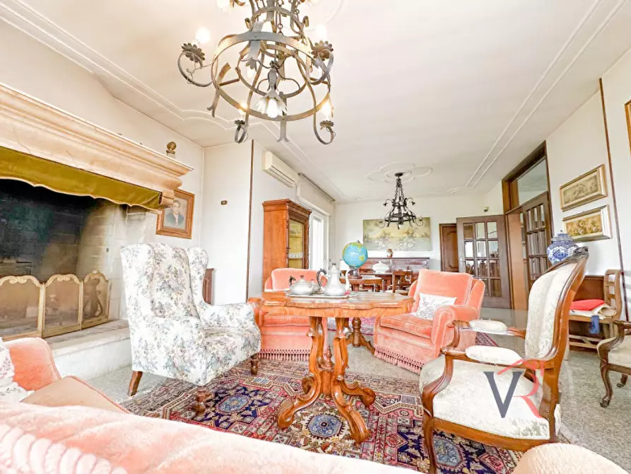 Immagine 45 di Casa indipendente in vendita  in Via Castello a Dello