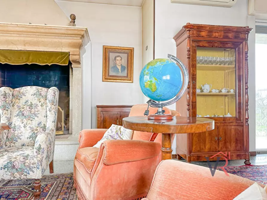 Immagine 47 di Casa indipendente in vendita  in Via Castello a Dello