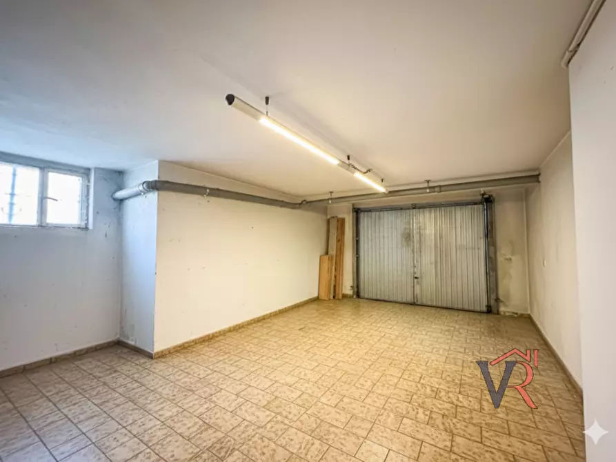 Immagine 52 di Casa indipendente in vendita  in Via Castello a Dello