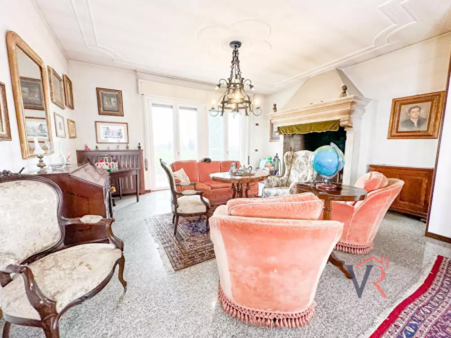 Immagine 56 di Casa indipendente in vendita  in Via Castello a Dello