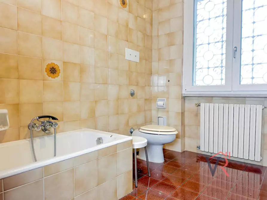 Immagine 95 di Casa indipendente in vendita  in Via Castello a Dello