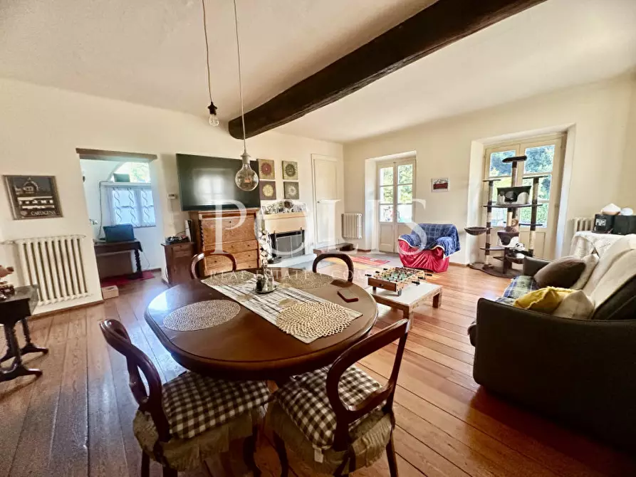 Immagine 10 di Villa in vendita  a Proserpio