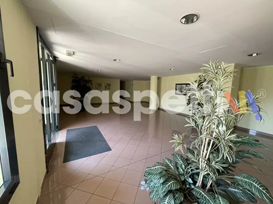 Immagine 5 di Appartamento in vendita  in Via Ernesto Teodoro Moneta a Opera