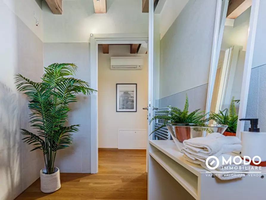 Immagine 37 di Appartamento in vendita  in Corso Fogazzaro a Vicenza